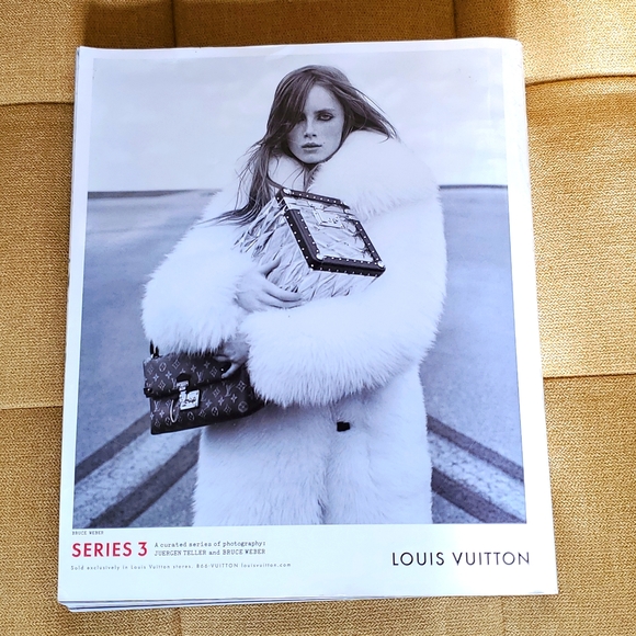 Harper's Bazaar Magazine September 2015 - Picture 2 of 5